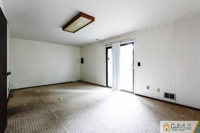 7202 Hana Road Edison, NJ 08817 - Photo 6 of 25