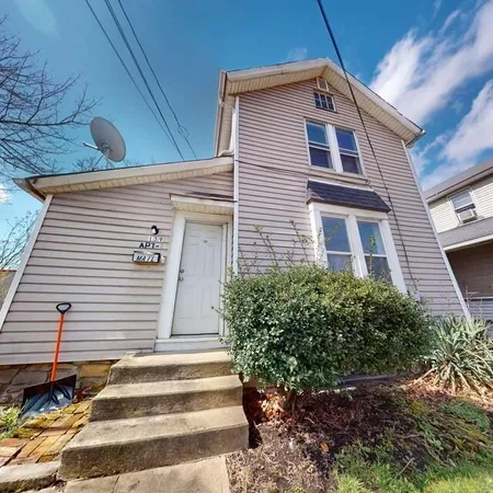 $750 | 139 North Water Avenue, Sharon, PA 16146