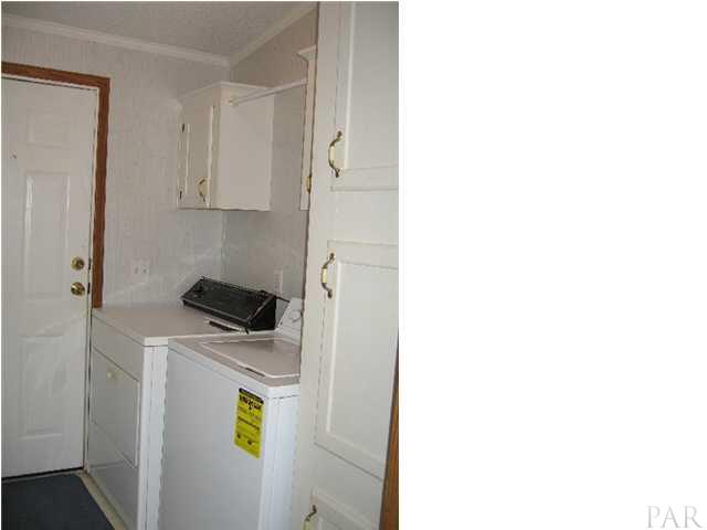 19847 Vaughn Road Seminole, AL 36574 - Photo 14 of 24 WASHER & DRYER CONVEYS