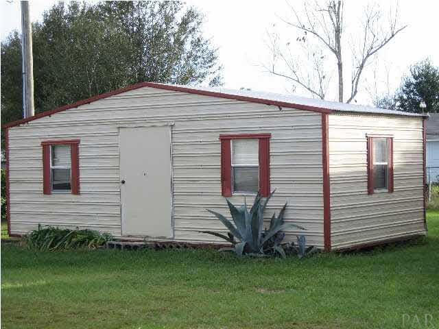 19847 Vaughn Road Seminole, AL 36574 - Photo 15 of 24 HUGH STORAGE BUILDING