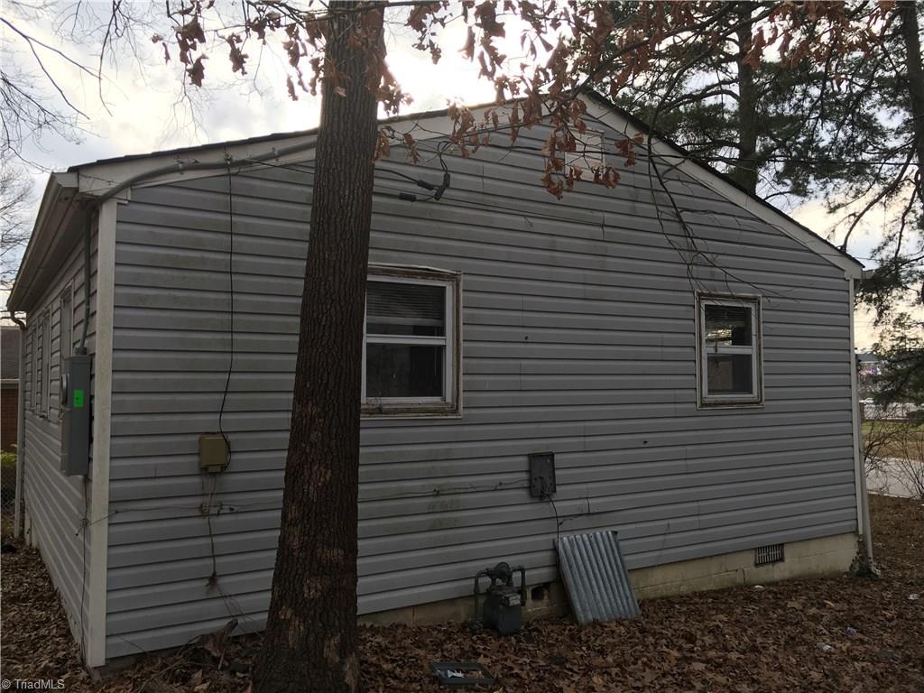 508 Radford Street High Point, NC 27260 - Photo 12 of 12 Side of house