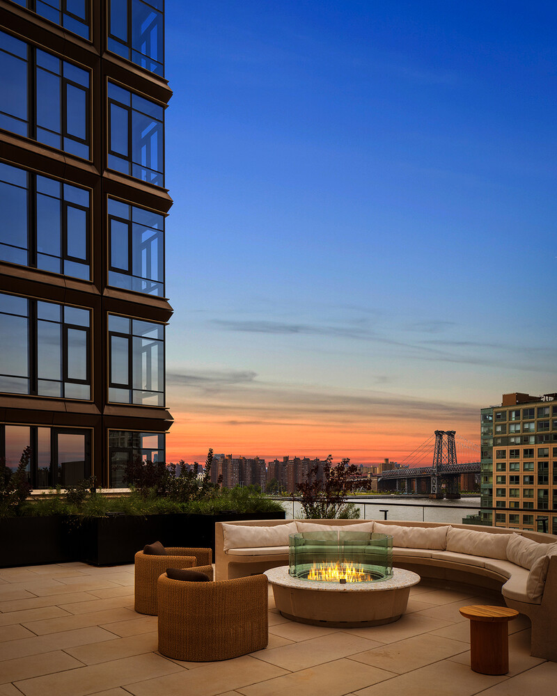 480 Kent Avenue, Unit 9D Brooklyn, NY 11249 - Photo 30 of 32