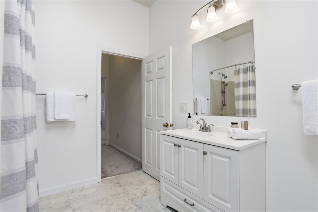 11 Longley Road, Unit B9 Shirley, MA 01464 - Photo 23 of 40