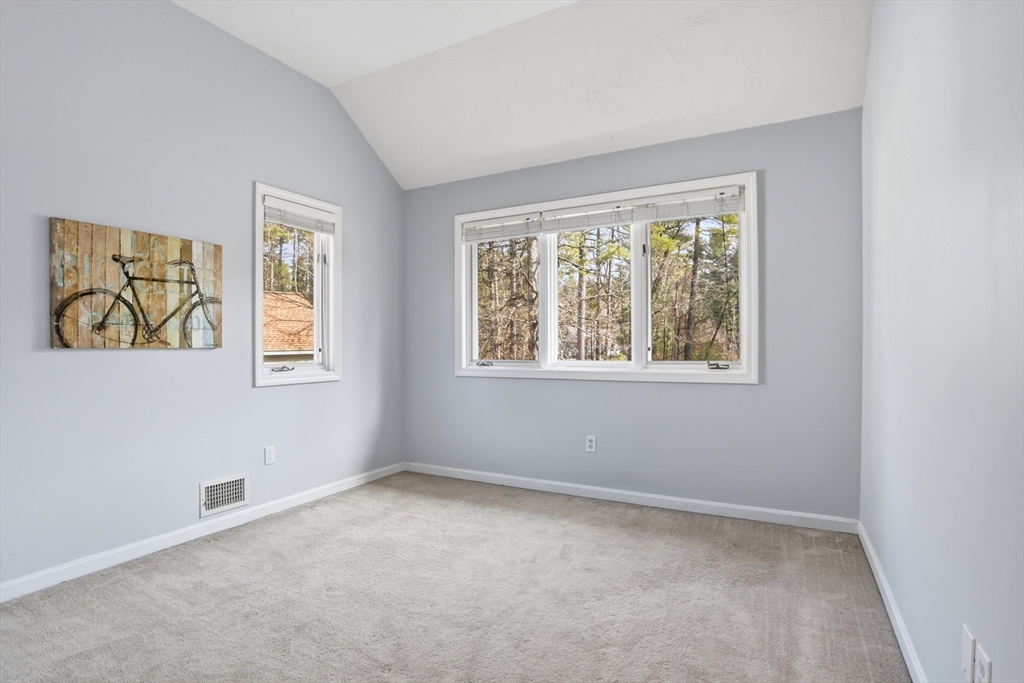 11 Longley Road, Unit B9 Shirley, MA 01464 - Photo 26 of 40