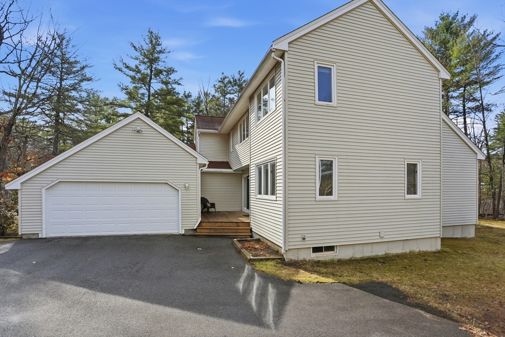 11 Longley Road, Unit B9 Shirley, MA 01464 - Photo 32 of 40