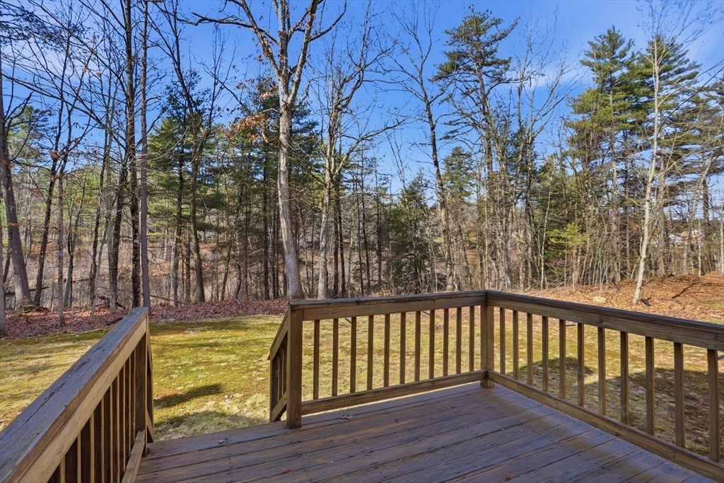 11 Longley Road, Unit B9 Shirley, MA 01464 - Photo 36 of 40