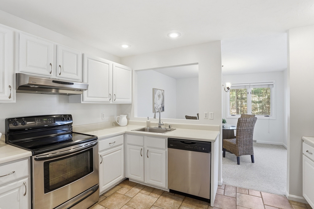 11 Longley Road, Unit B9 Shirley, MA 01464 - Photo 10 of 40