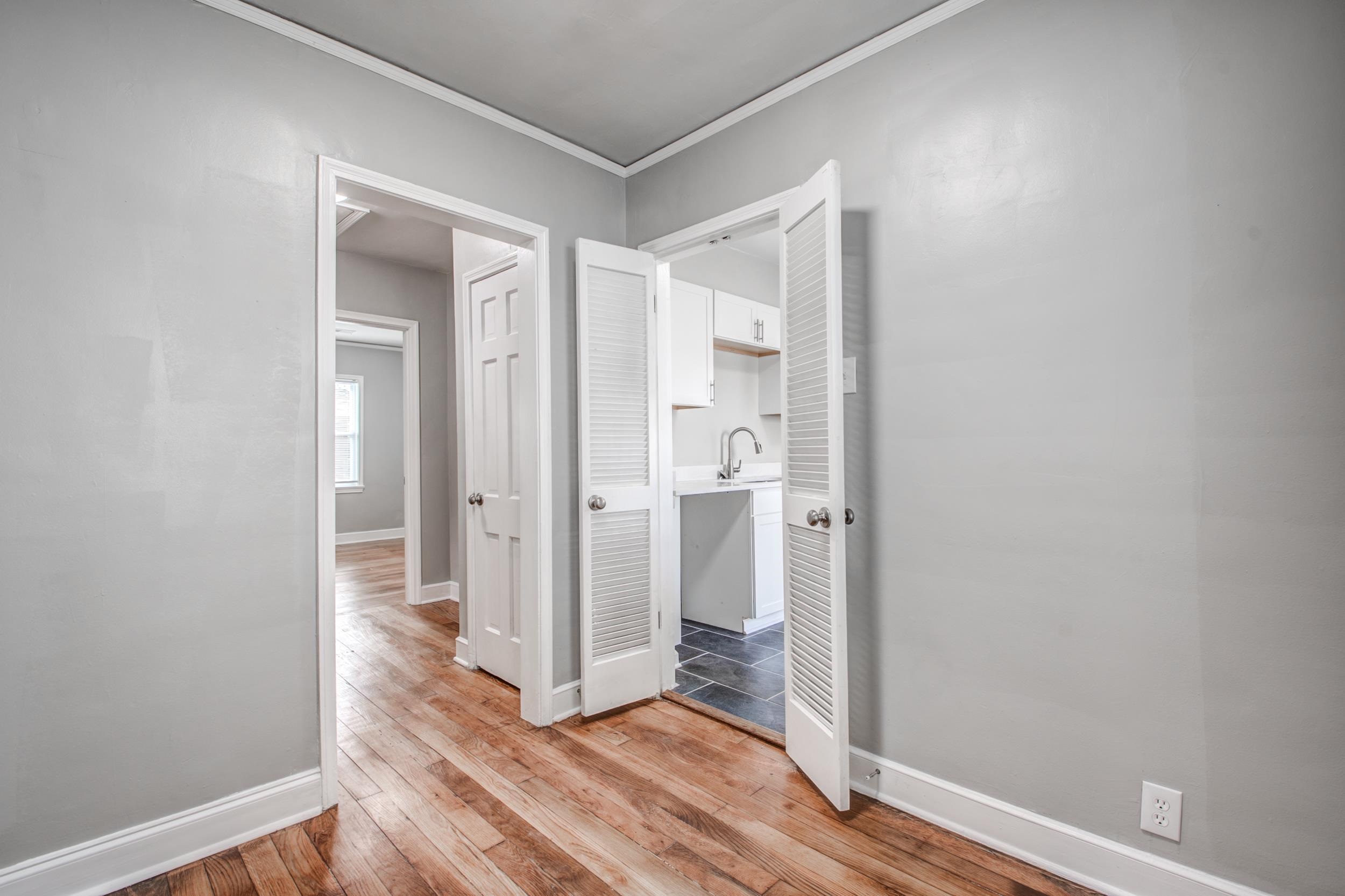 835 Watson Street Memphis, TN 38111 - Photo 8 of 24 Hall featuring light wood-type flooring and ornamental molding