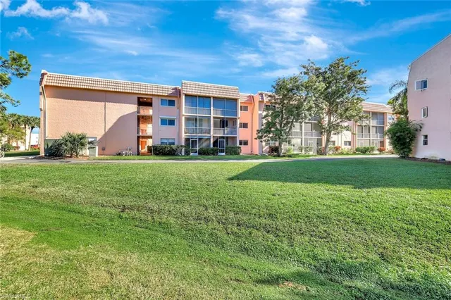 $224,900 | Undisclosed Address, Naples, FL 34105