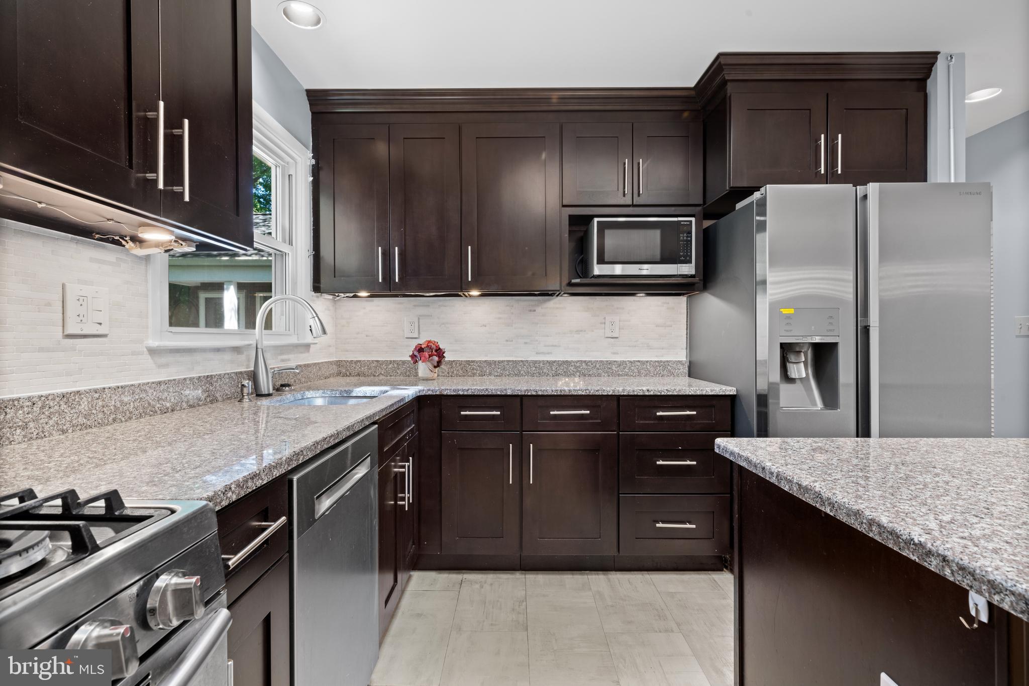 83 Riverside Drive Princeton, NJ 08540 - Photo 11 of 33