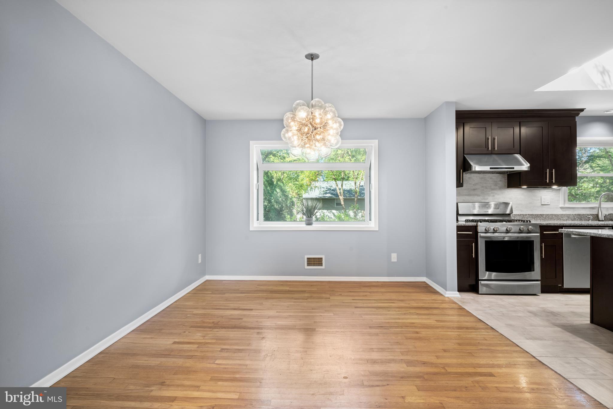 83 Riverside Drive Princeton, NJ 08540 - Photo 7 of 33