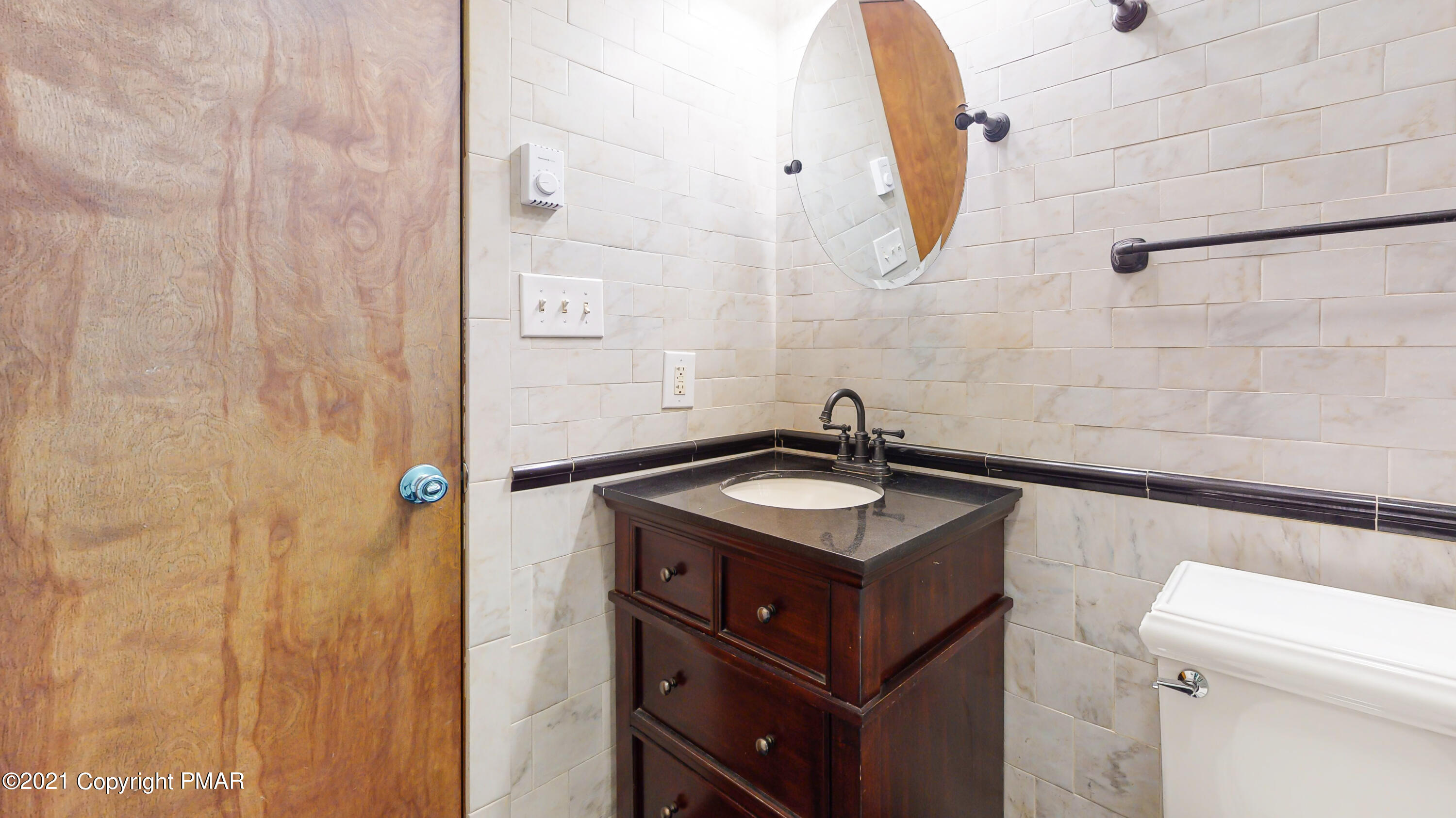 185 Magic Mountain Road Henryville, PA 18332 - Photo 25 of 58 Primary Bath
