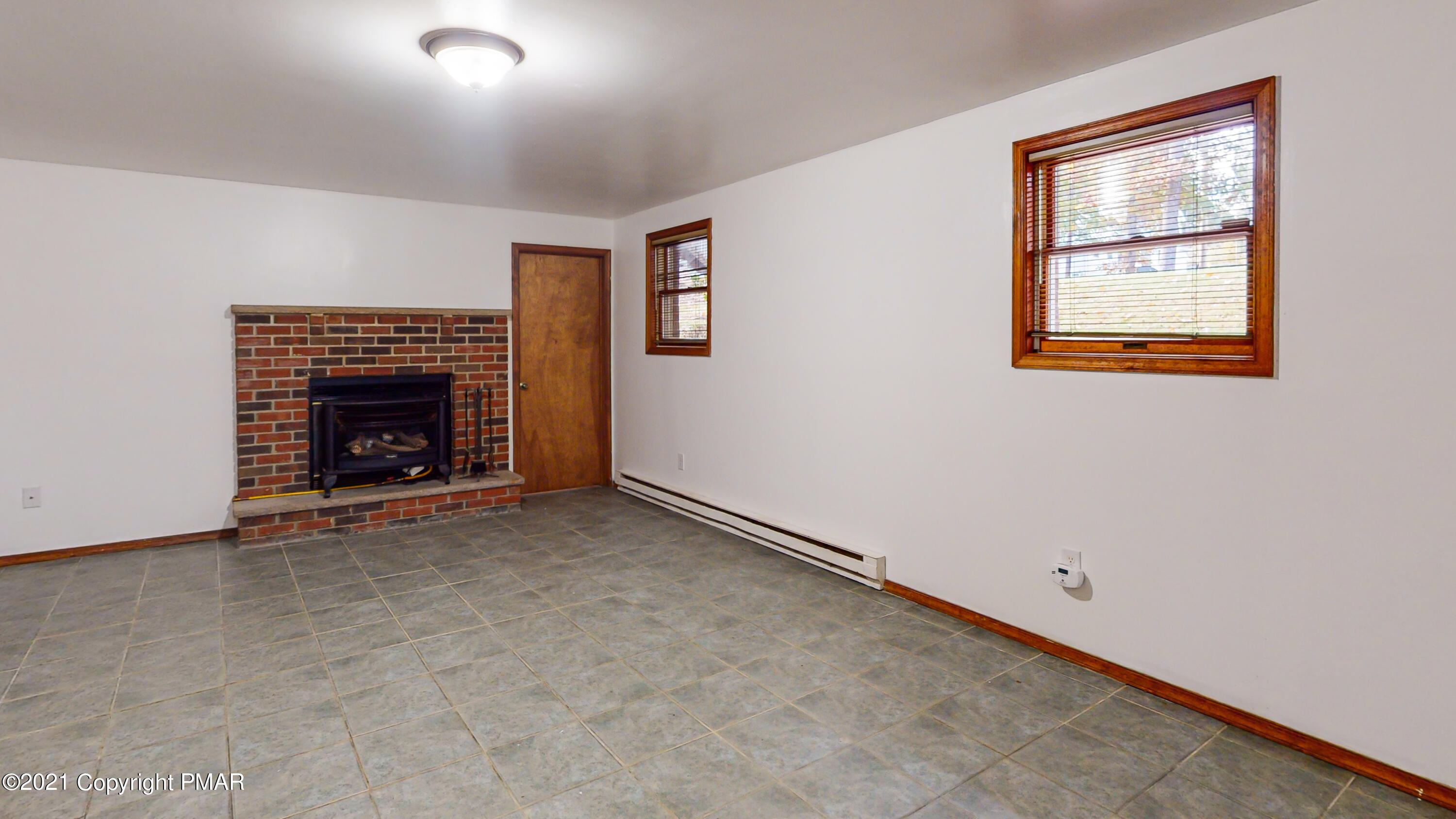 185 Magic Mountain Road Henryville, PA 18332 - Photo 41 of 58 Family Room