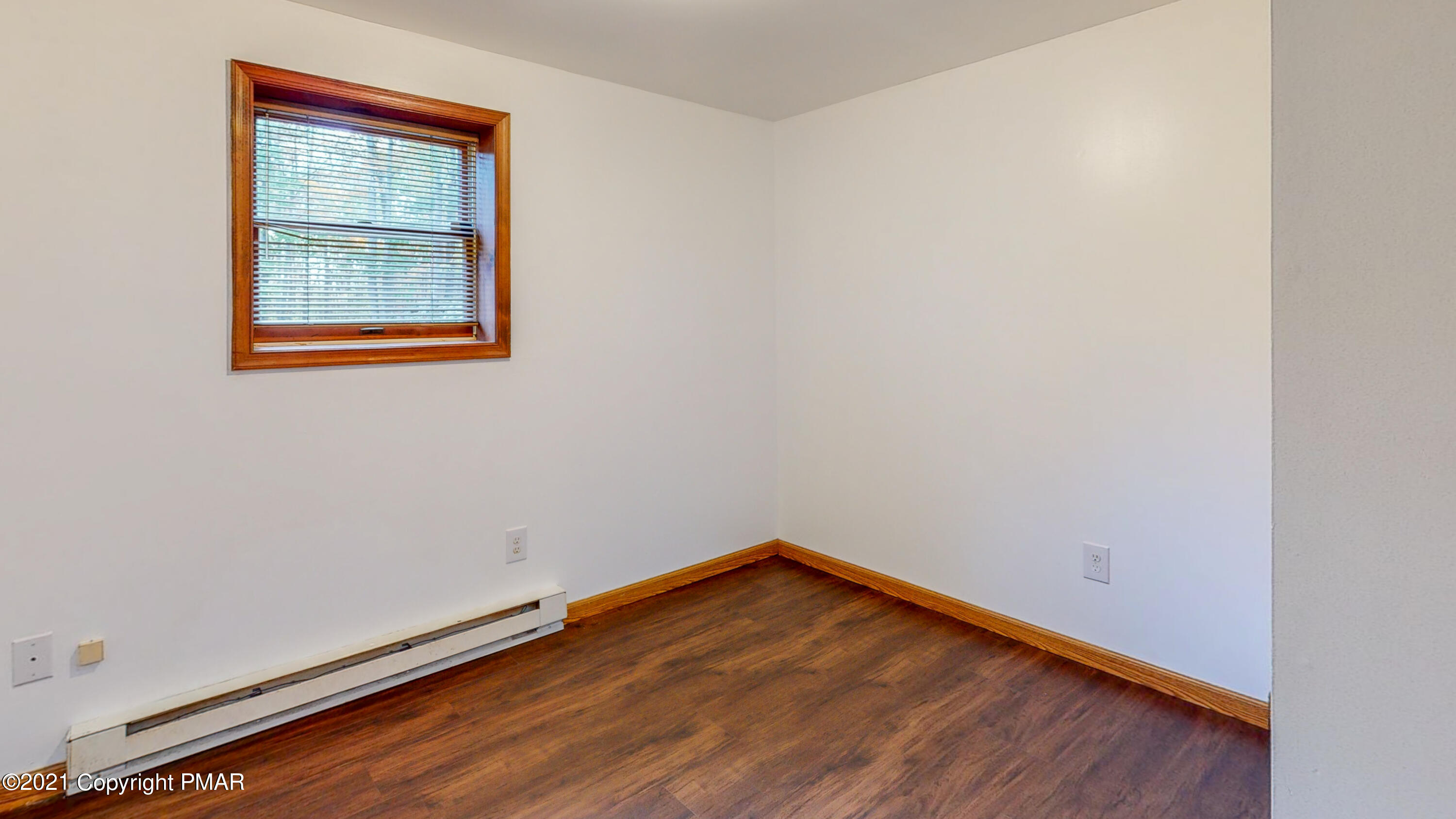 185 Magic Mountain Road Henryville, PA 18332 - Photo 43 of 58 Office/Den