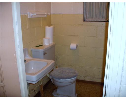 8121 Edwood Road Pittsburgh, PA 15237 - Photo 12 of 18 Interior Space/Layout. Lower Level Full Bath is useful when entertaining family and friends.in the lower level game room
