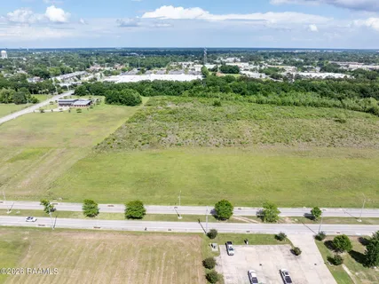 $890,000 | 450-blk South Domingue Avenue, Lafayette, LA 70506