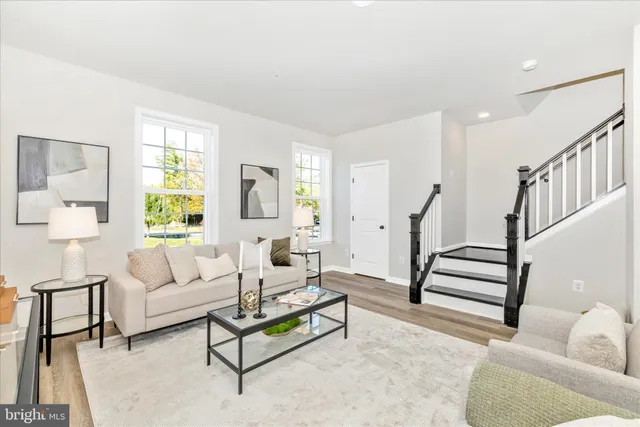 $434,900 | 306 B Baughmans Lane, Frederick, MD 21702