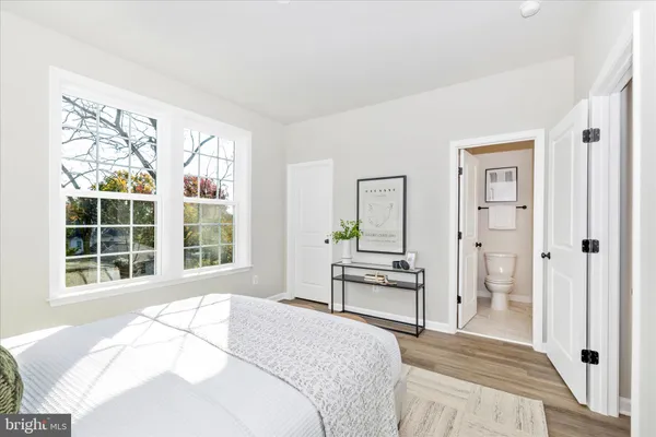 $429,900 | 306 B Baughmans Lane, Frederick, MD 21702