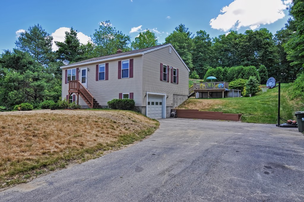 5 Dudley Road Oxford, MA 01540 - Photo 1 of 25 Gallery Image 1