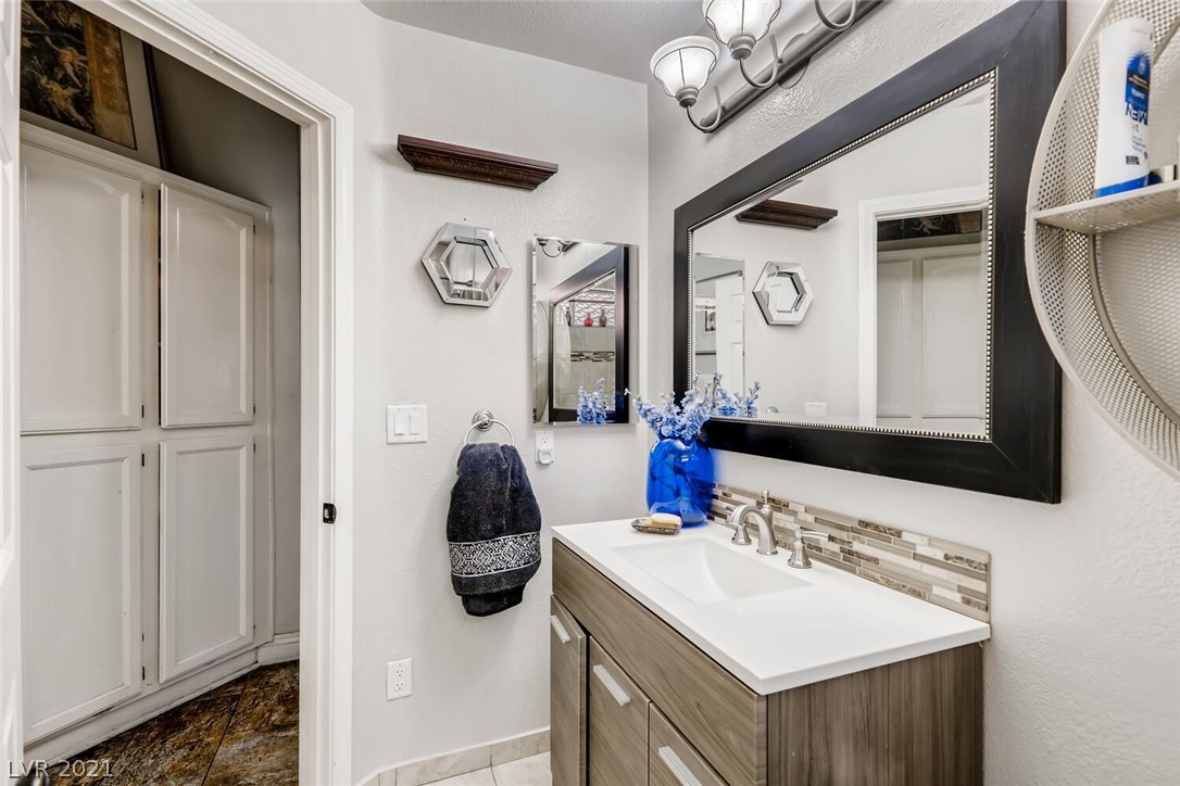 271 Spring Palms Street Henderson, NV 89012 - Photo 35 of 50 Gallery Image 35