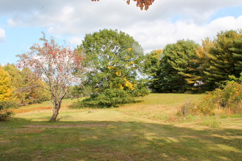 414 Pownal Road Freeport, ME 04032 - Photo 9 of 28 IMG_4682