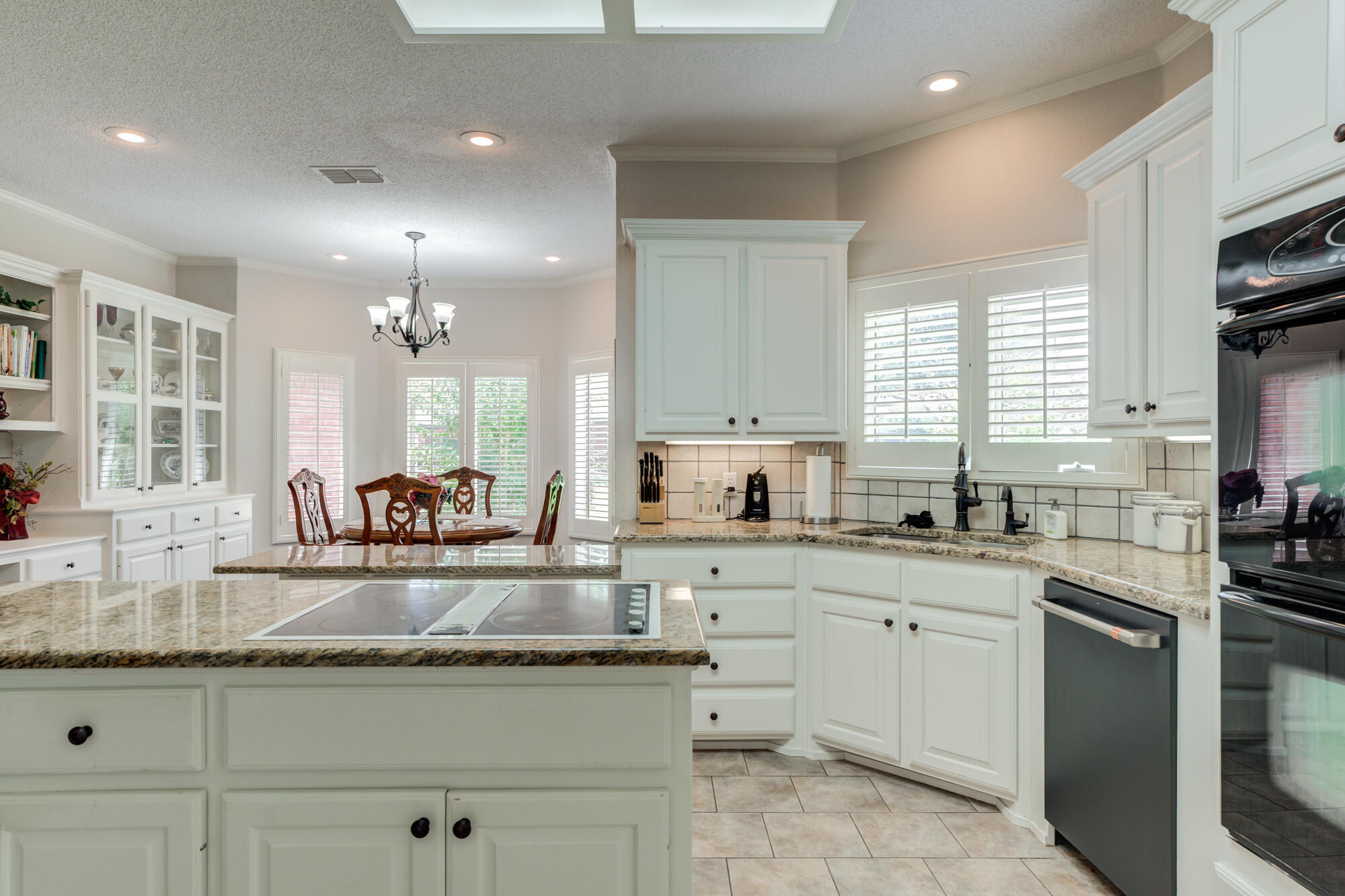 8511 C R 6920 Lubbock, TX 79407 - Photo 25 of 56 8511-CR-6920_Lubbock-TX_40_Kitchen