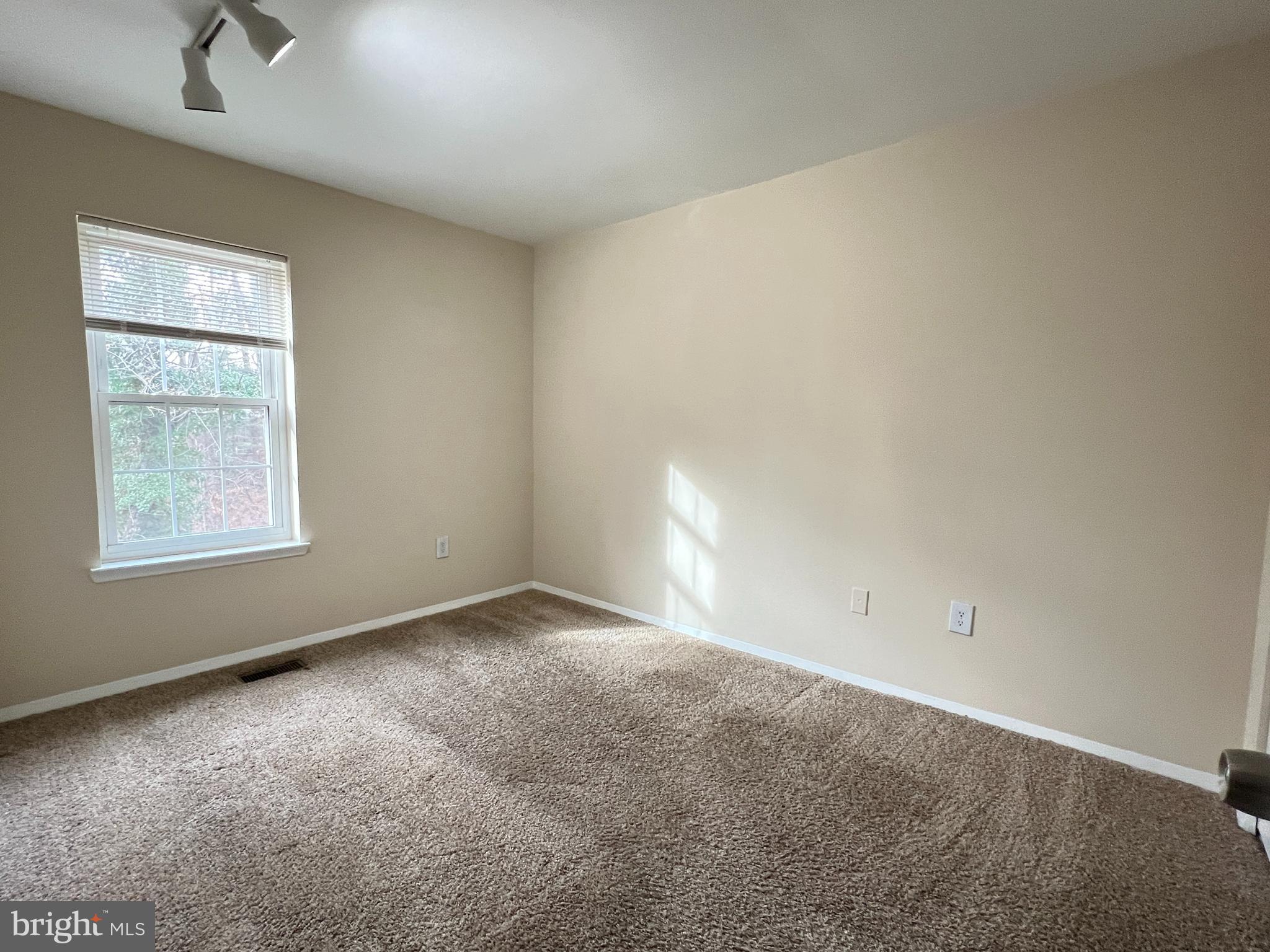 3726 Ferrara Drive Silver Spring, MD 20906 - Photo 16 of 20 Bedroom #2