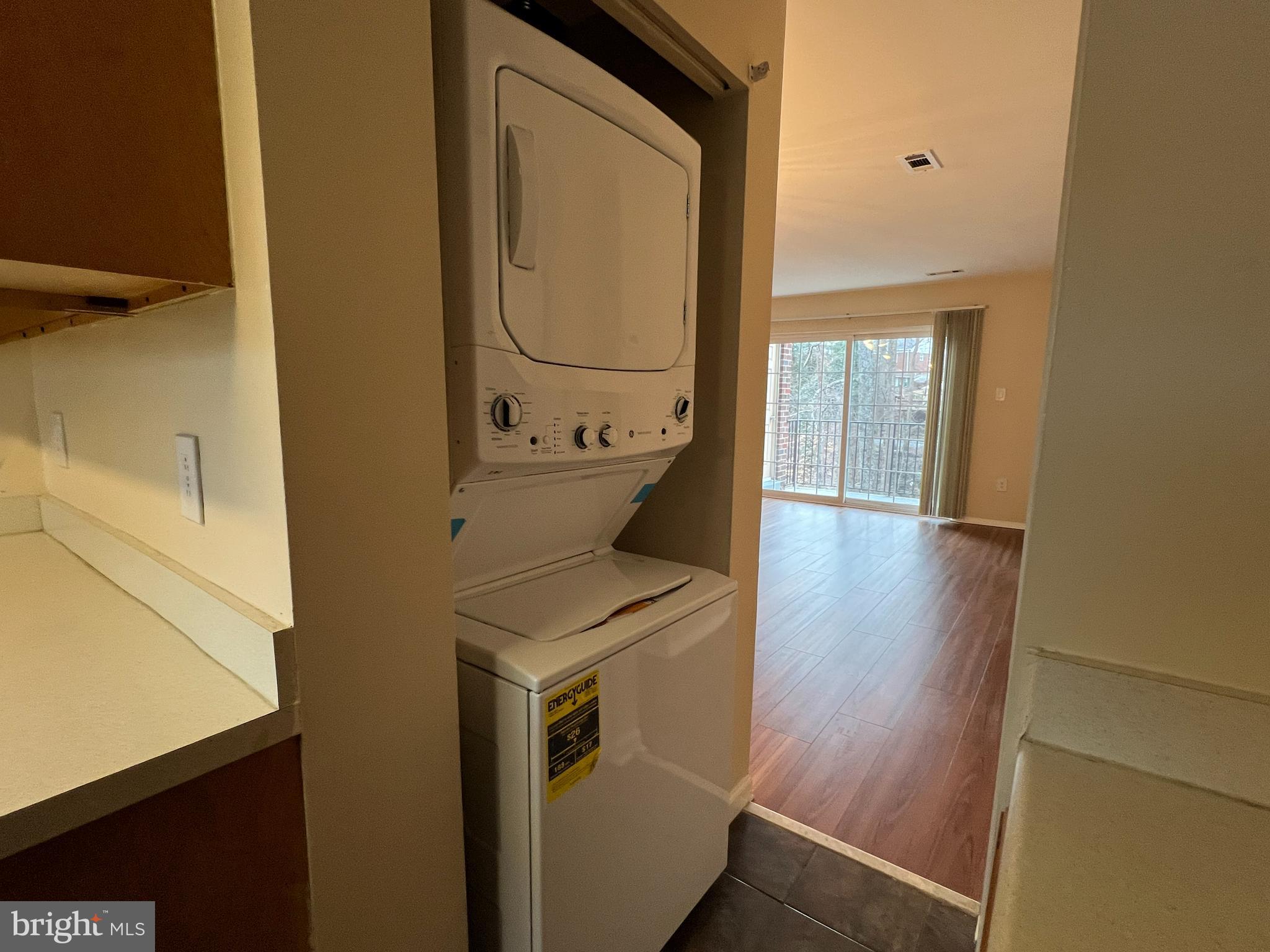 3726 Ferrara Drive Silver Spring, MD 20906 - Photo 8 of 20 Laundry