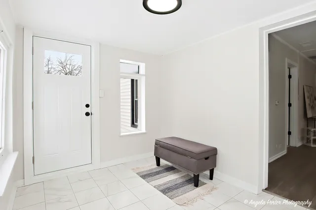 $549,000 | 27283 West Nippersink Road, Ingleside, IL 60041