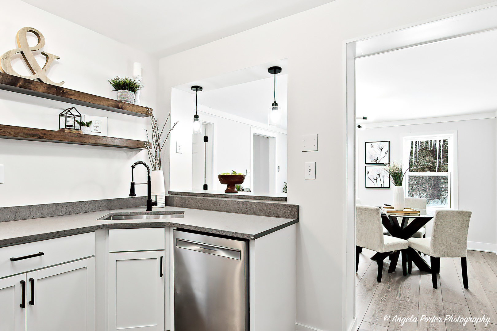 27283 West Nippersink Road Ingleside, IL 60041 - Photo 5 of 21