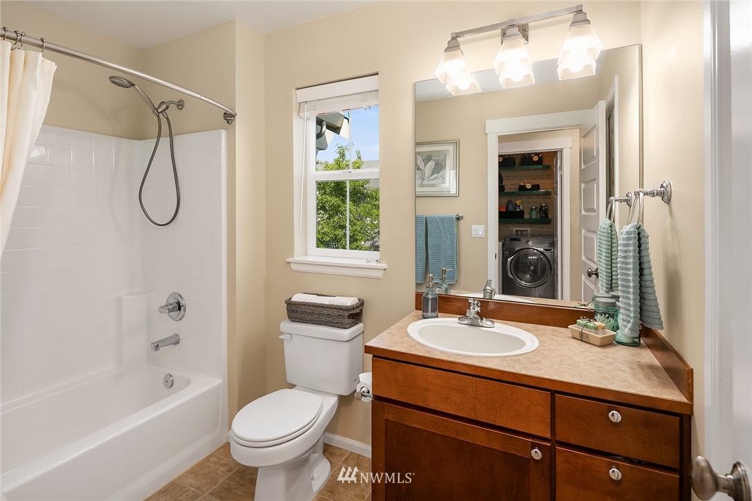 18331 35th Drive Southeast Bothell, WA 98012 - Photo 14 of 23