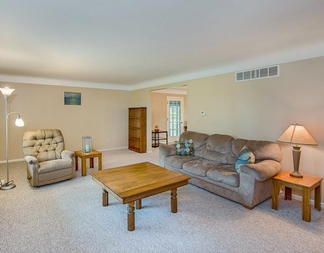6100 Stofer Road Chelsea, MI 48118 - Photo 4 of 10 Photo 4