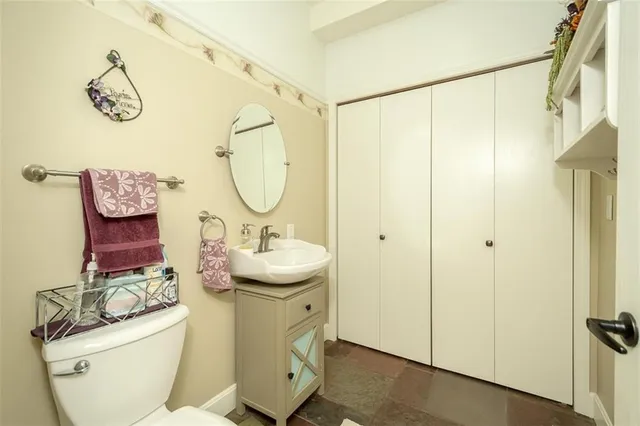 $460,000 | 1342 Redbud Street, Ottawa, KS 66067