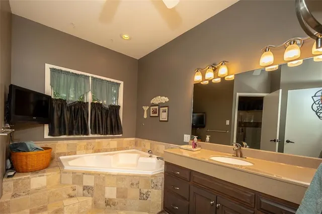 $460,000 | 1342 Redbud Street, Ottawa, KS 66067