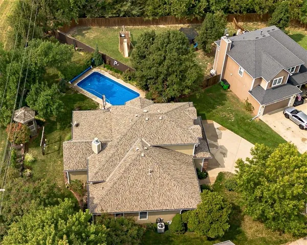 $460,000 | 1342 Redbud Street, Ottawa, KS 66067