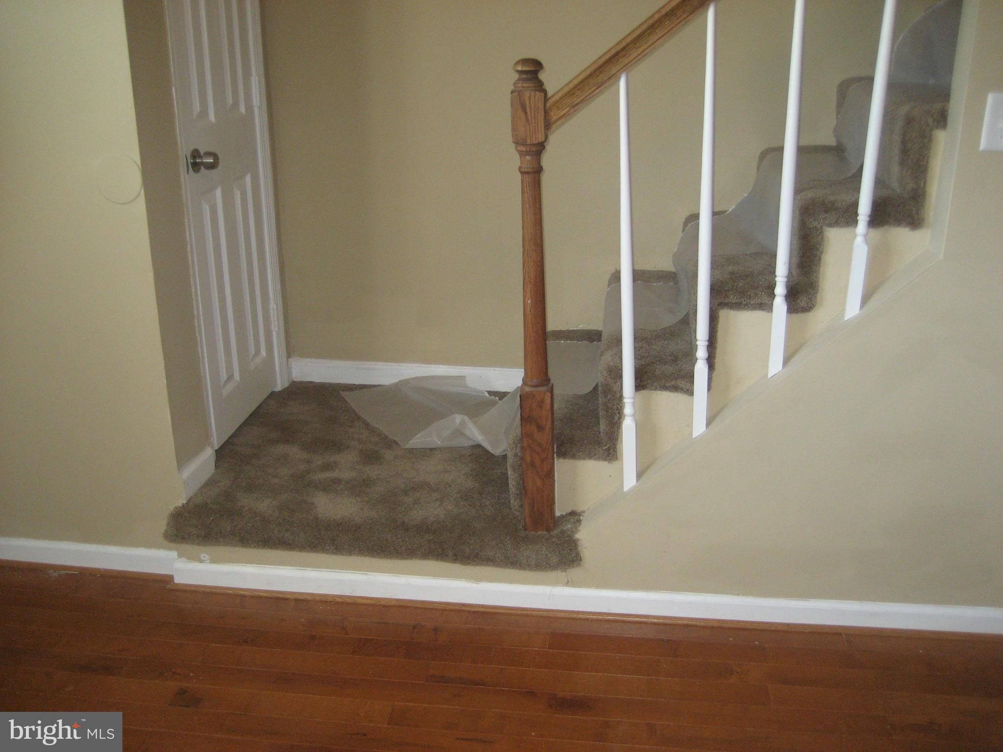 4108 Flowerton Road Baltimore, MD 21229 - Photo 8 of 27 Interior (General)