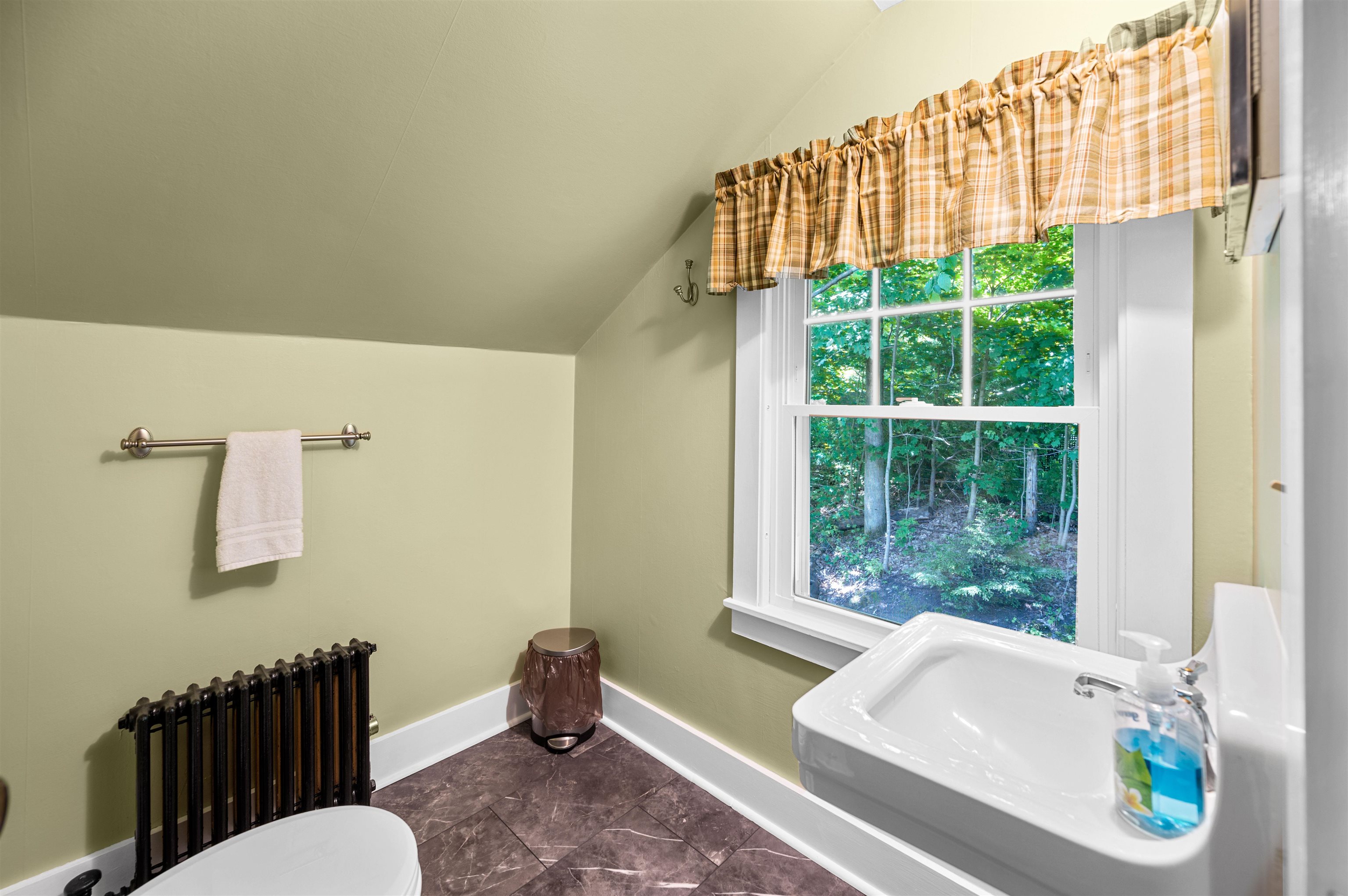152 Fairview Street Barre, VT 05641 - Photo 41 of 54