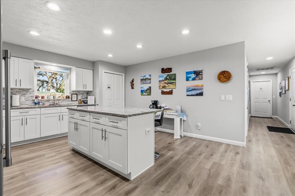 1423 North Lagoon Point Inverness, FL 34453 - Photo 16 of 76 Gallery Image 16