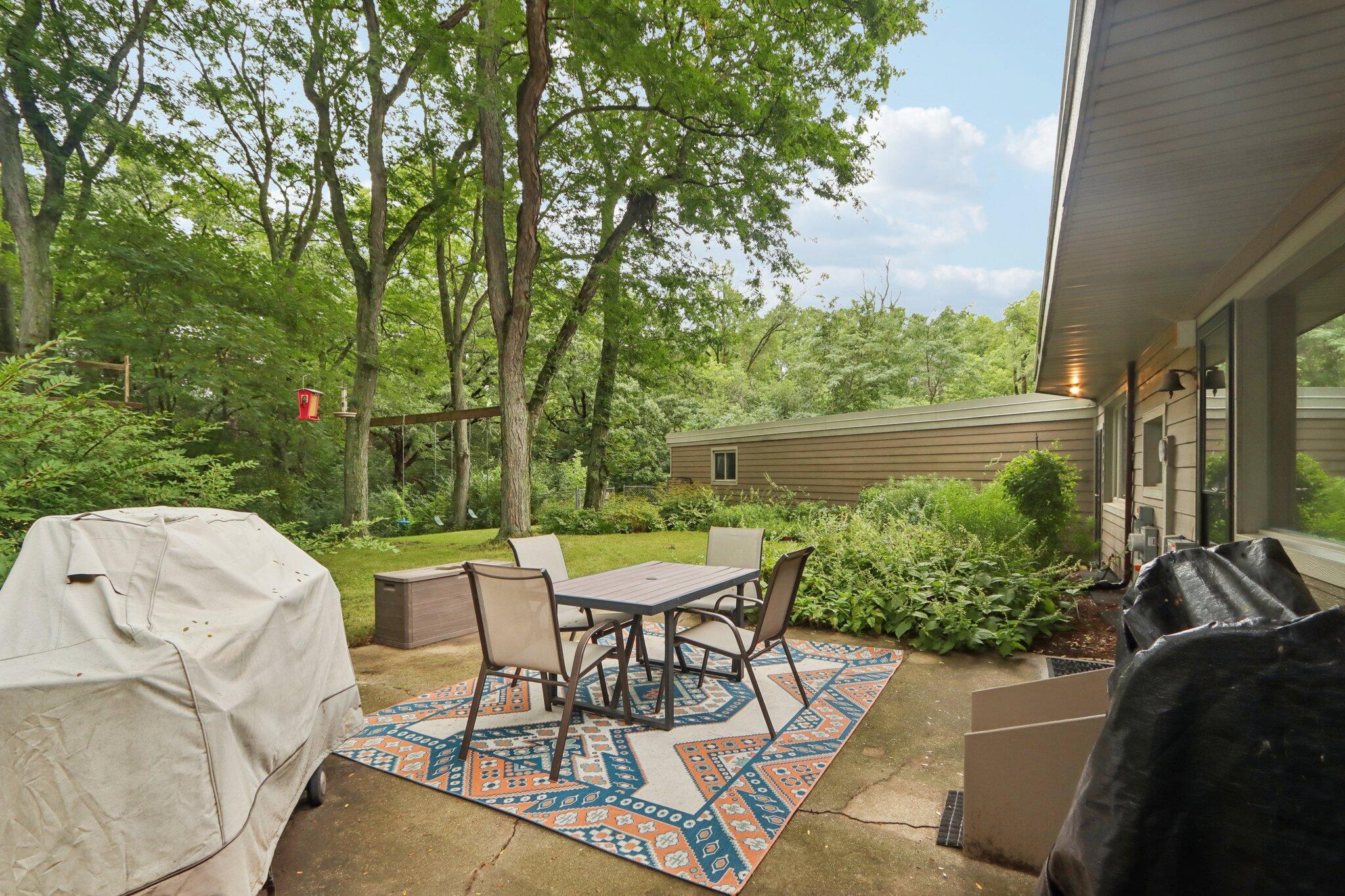 1009 Spring Valley Road Burlington, WI 53105 - Photo 29 of 46 Host a BBQ