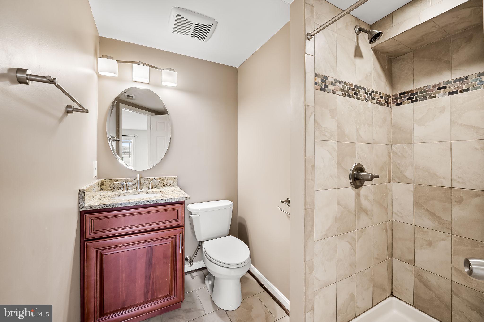 111 North Port Street Baltimore, MD 21224 - Photo 24 of 34