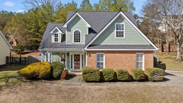 $450,000 | 6815 Huntcliff Drive, Ooltewah, TN 37363