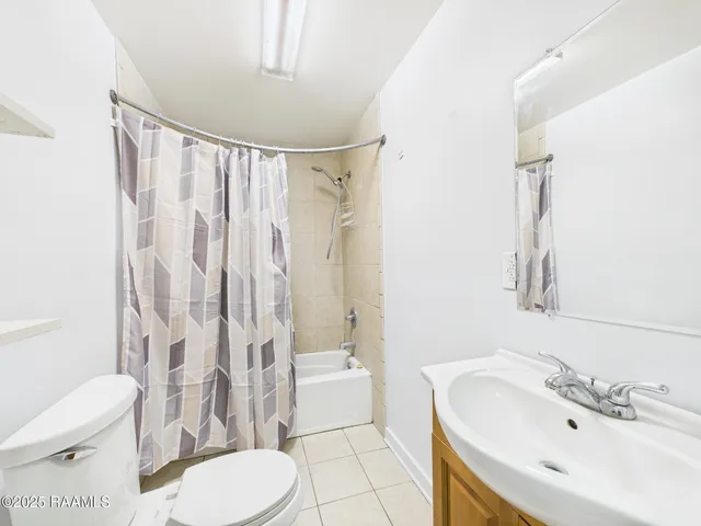 $1,000 | 9123 Cameron Street, Unit 1, Duson, LA 70529