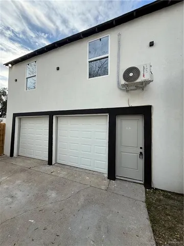 $1,200 | 1017 Miller Avenue, Mission, TX 78572