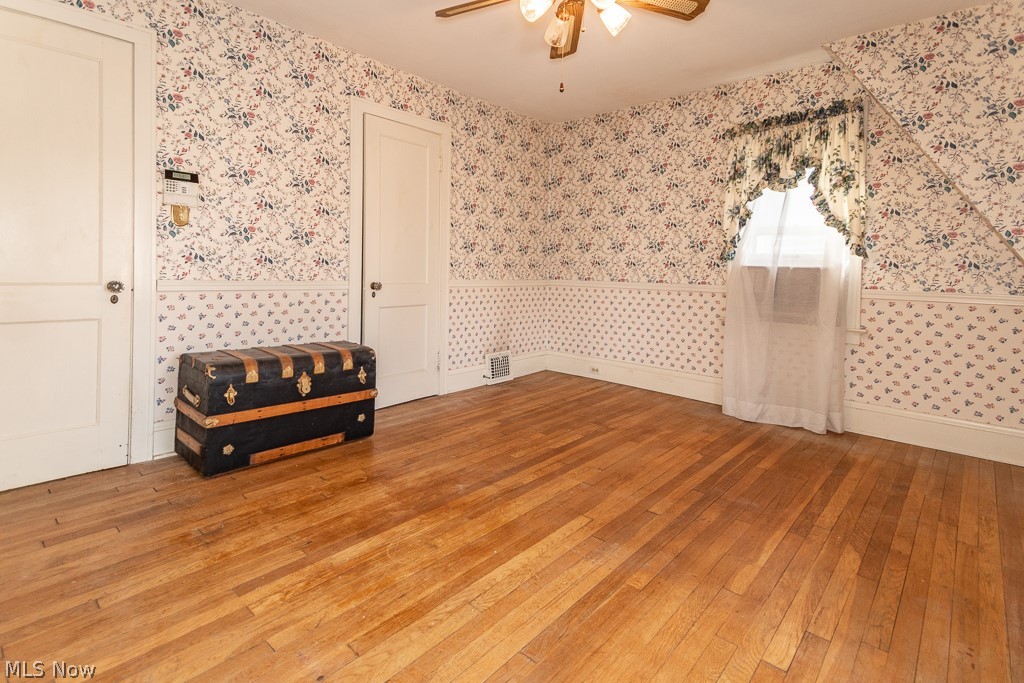 923 Greyton Road Cleveland Heights, OH 44112 - Photo 18 of 25