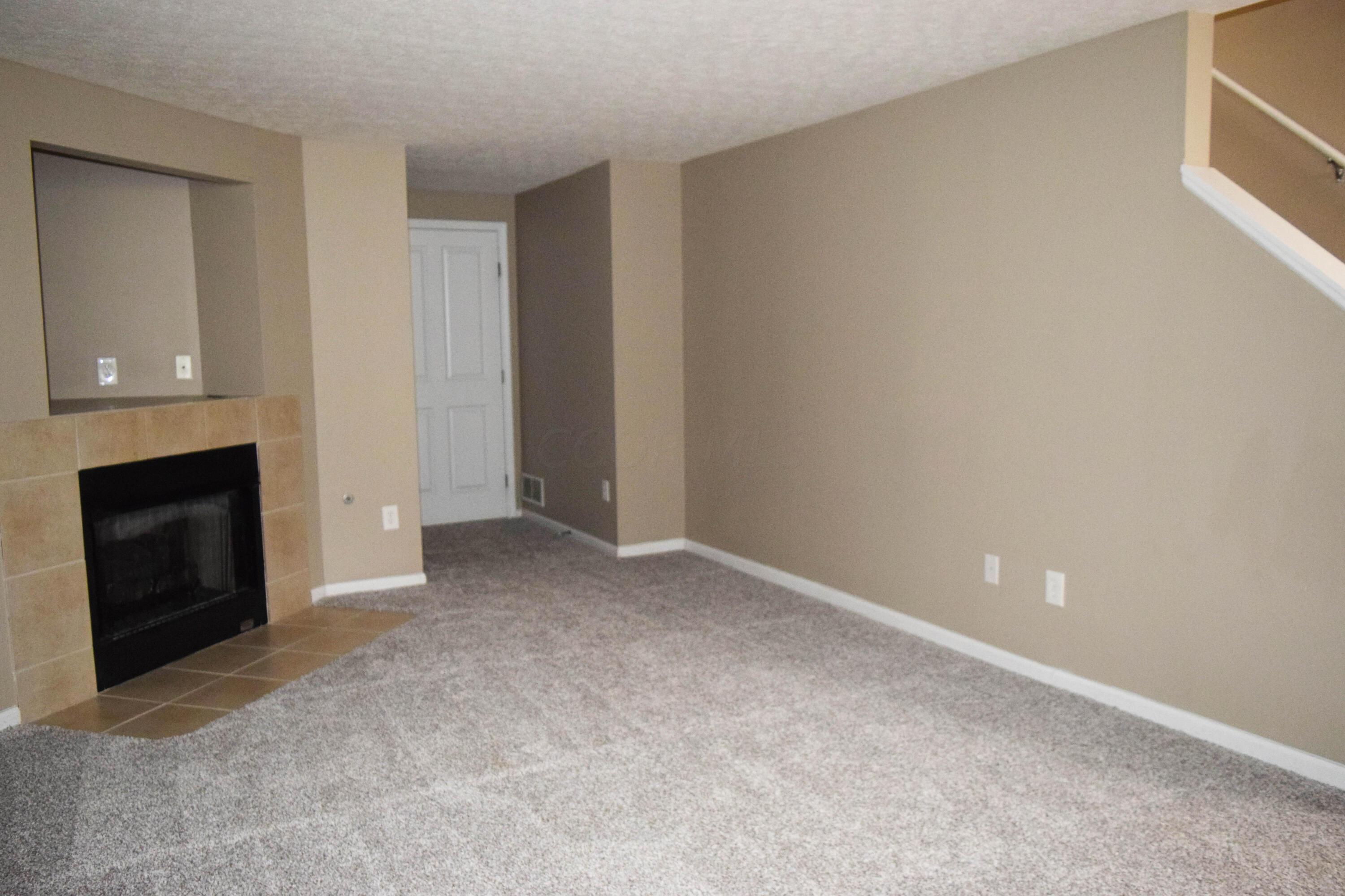 605 Lazelle Road Westerville, OH 43081 - Photo 16 of 24 15-LL Rec Room