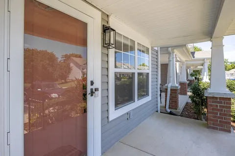 $325,000 | 682 Flintlock Court, Nashville, TN 37217