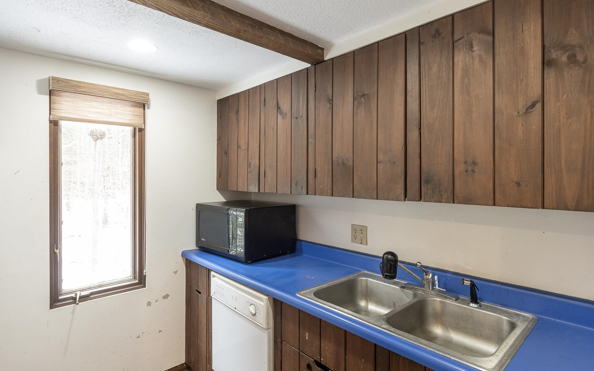 186 Morgan Road Richmond, NH 03470 - Photo 5 of 28