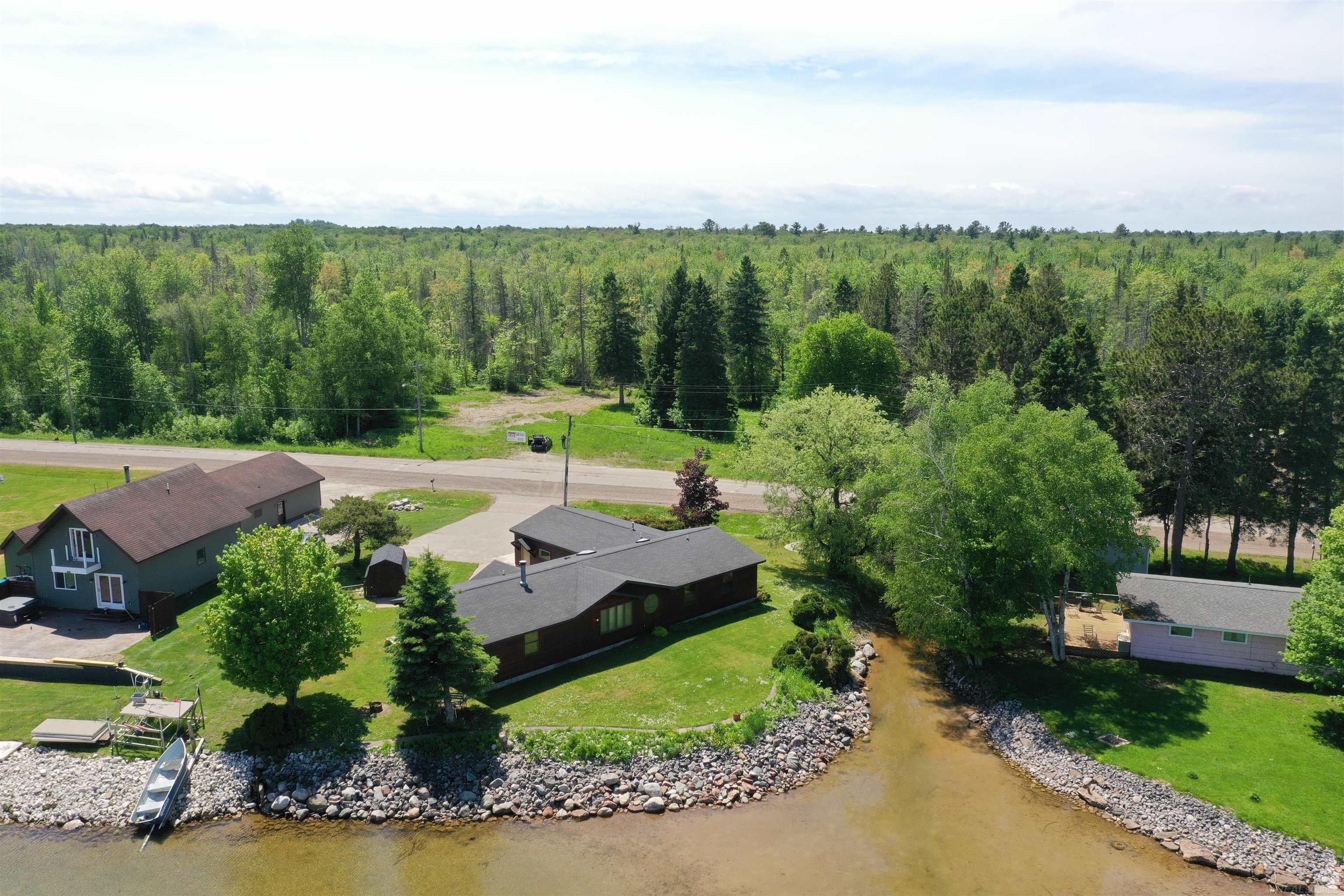 2039 South Riverside Drive Sault Ste. Marie, MI 49783 - Photo 71 of 75