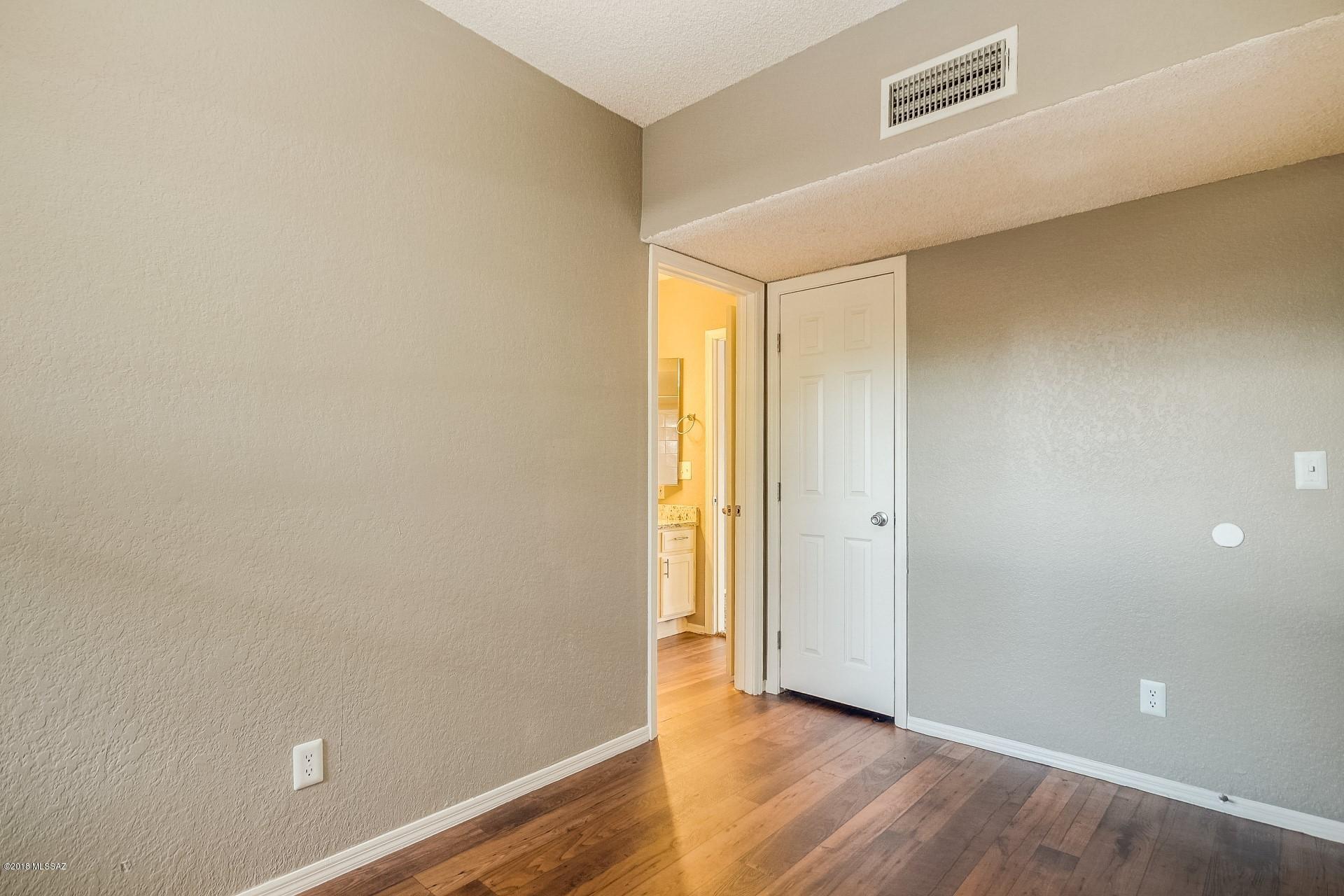 5800 North Kolb Road, Unit 9249 Tucson, AZ 85750 - Photo 15 of 27 Gallery Image 15