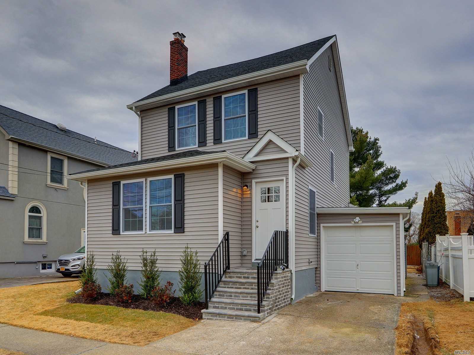 19 Sunset Road Massapequa, NY 11758 - Photo 1 of 1 Gallery Image 1